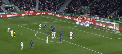 布朗27分班凯罗空砍28+6 凯尔特人客场拆穿魔术